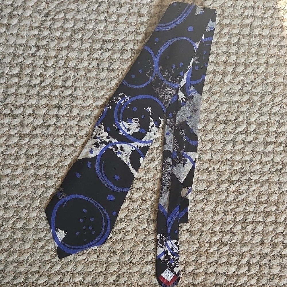Stylish Black and Blue Men's Tie